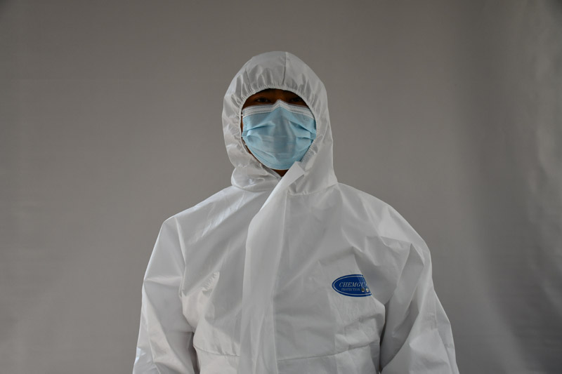 disposable cleanroom garments